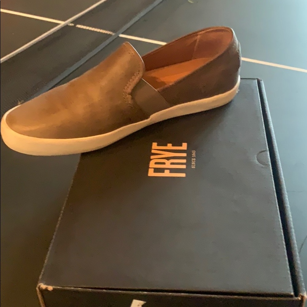 Frye Dylan Slip On
